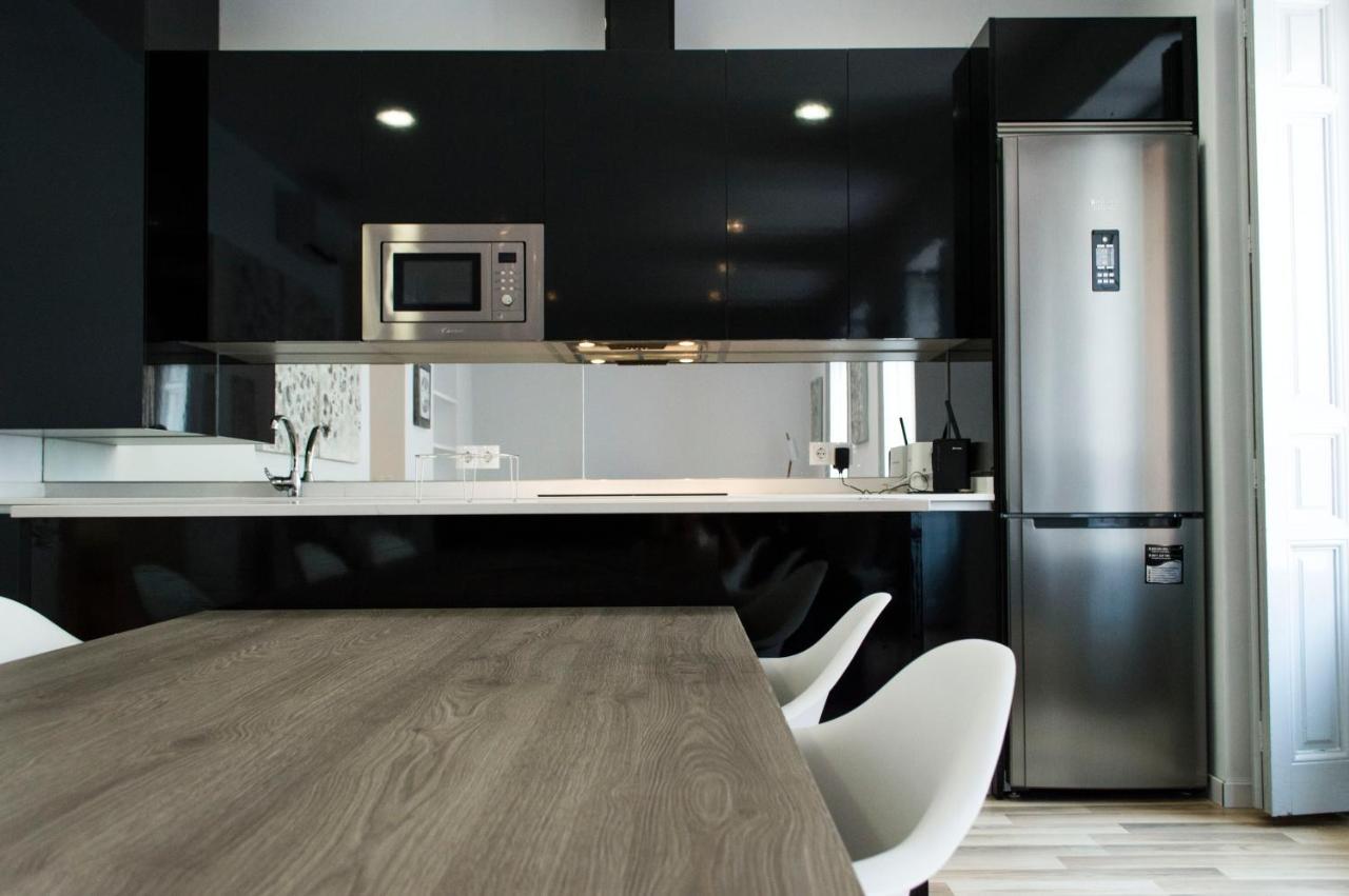 For You Rentals New Design Apartment Temporal Puerta Del Sol Pre10C Madrid Exteriör bild